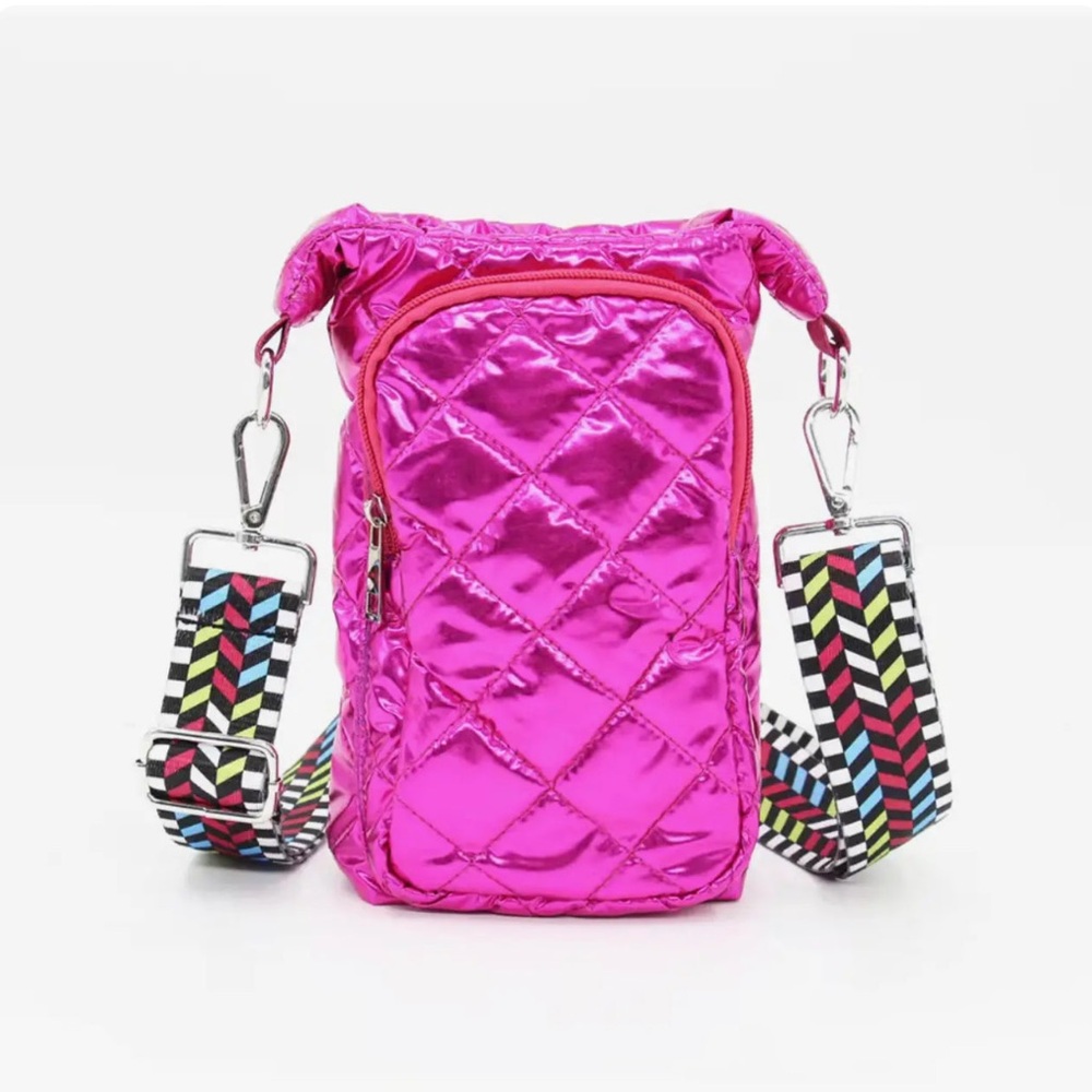NWT Mavi Bandz Magenta Bottle Bag